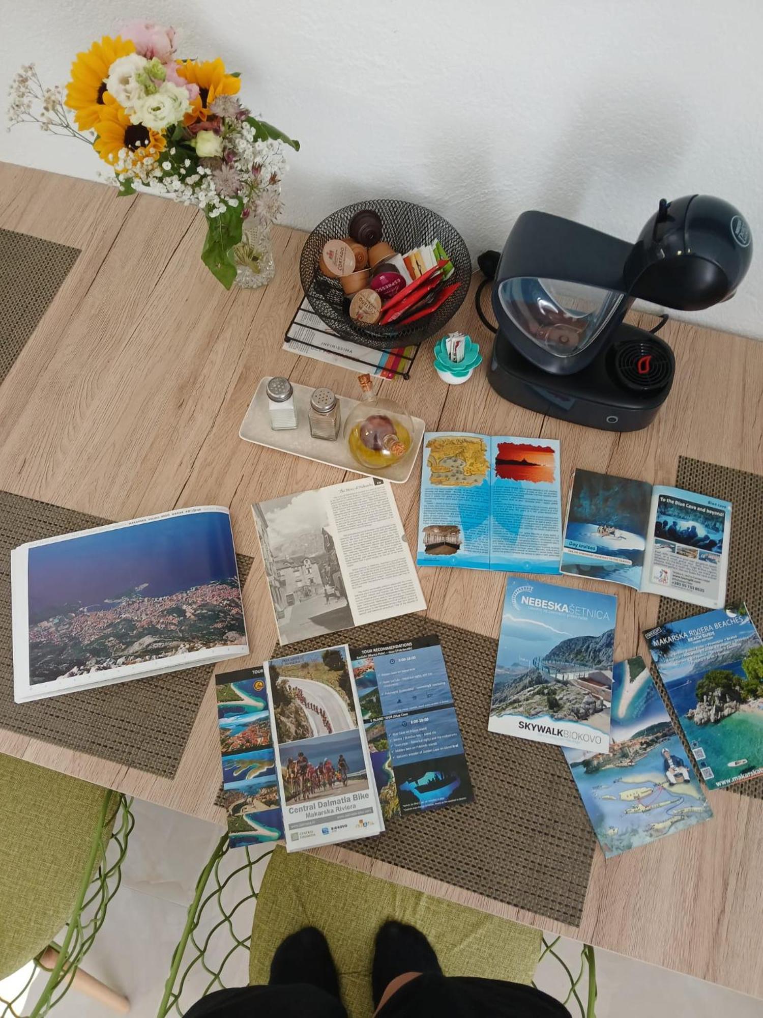 Apartmani Kike มาคาร์สกา ภายนอก รูปภาพ